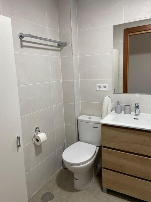 Beach And City Apartment A 50M De La Playa Fuengirola Exteriör bild